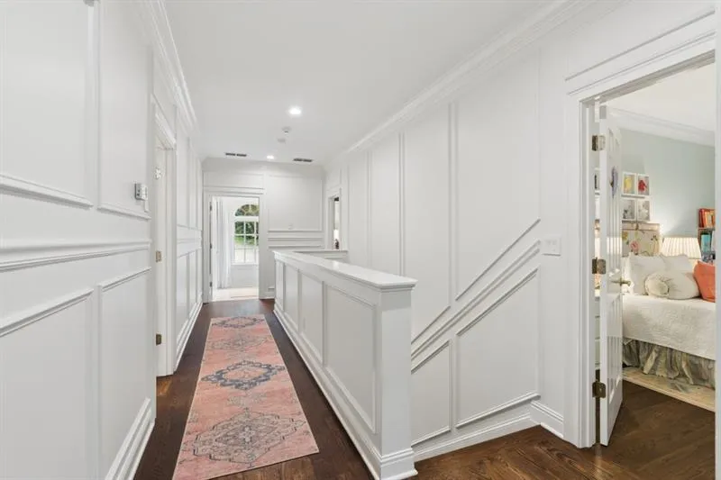 553 Bryn Mawr Lane NW Atlanta, GA 30327