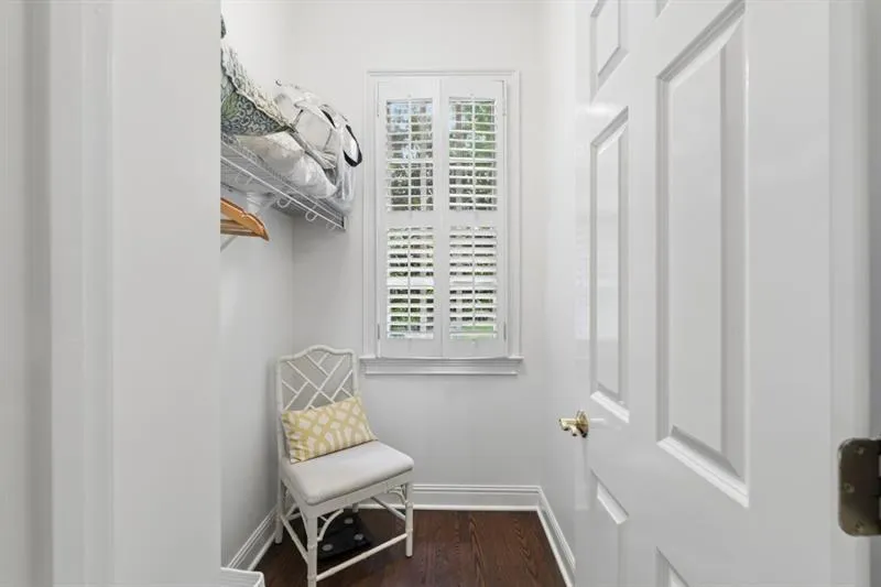 553 Bryn Mawr Lane NW Atlanta, GA 30327