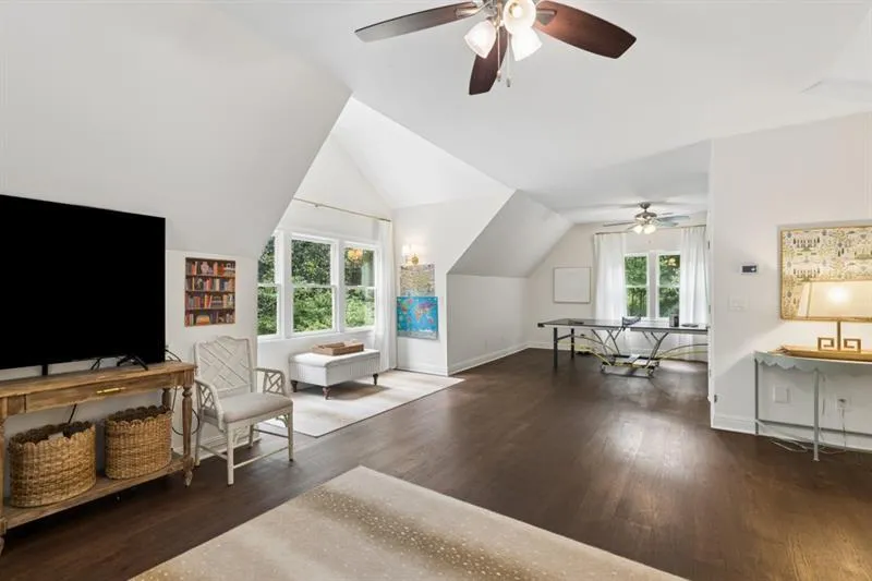 553 Bryn Mawr Lane NW Atlanta, GA 30327