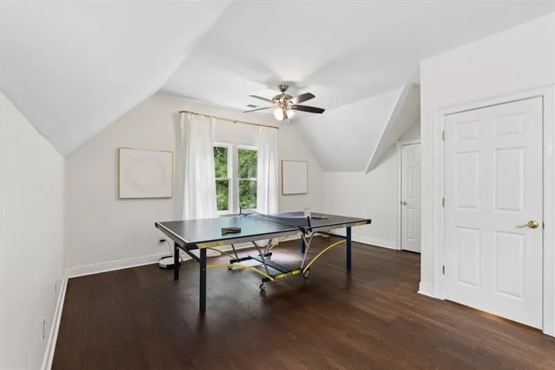 553 Bryn Mawr Lane NW Atlanta, GA 30327