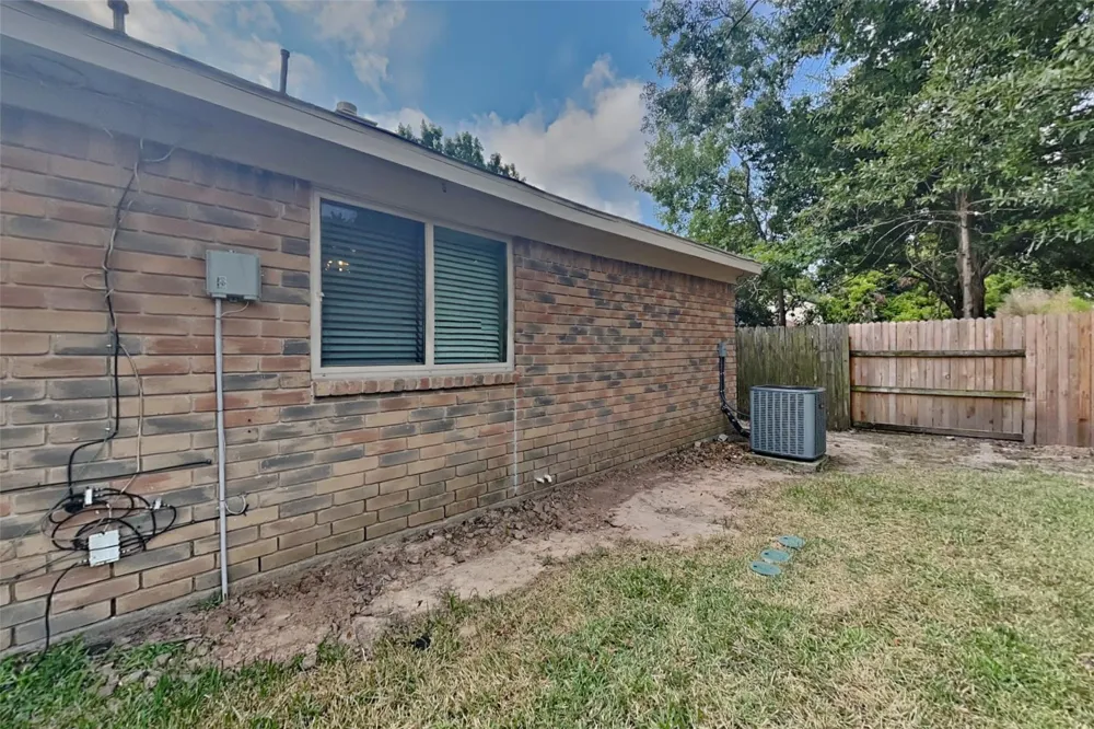 9214 Palm Shores Drive Spring, TX 77379