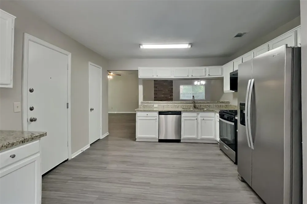 9214 Palm Shores Drive Spring, TX 77379