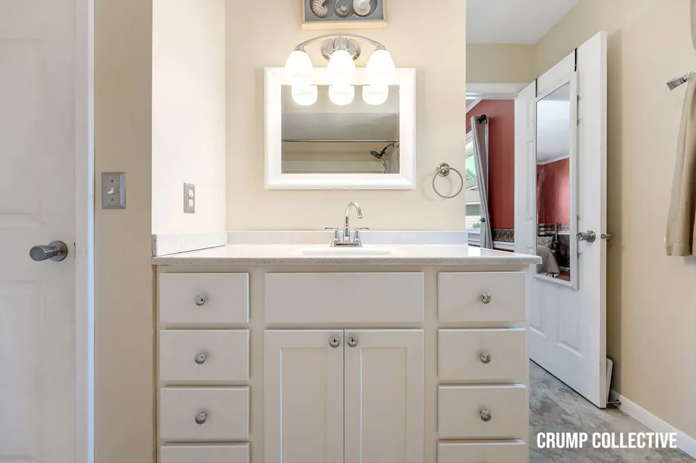 5010 Dorset Lane Norton Shores, MI 49441