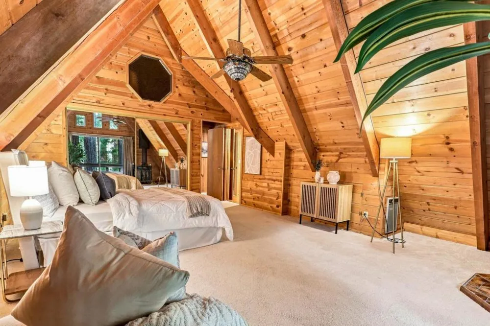 24500 Glenwood Drive Los Gatos, CA 95033