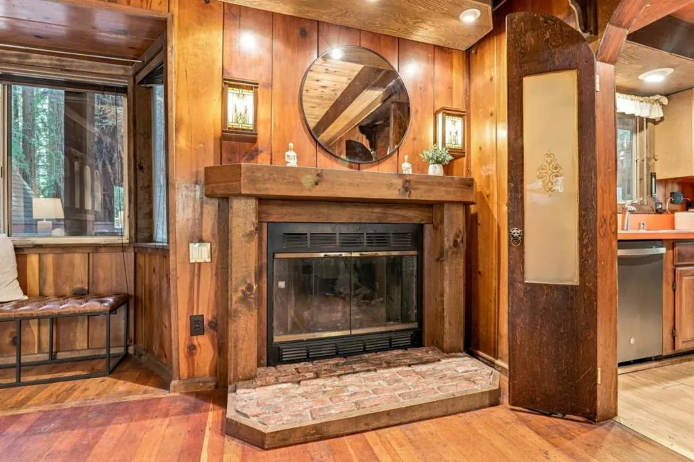 24500 Glenwood Drive Los Gatos, CA 95033
