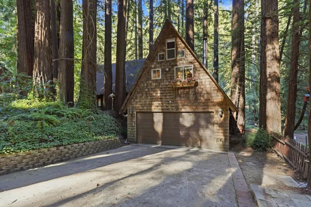 24500 Glenwood Drive Los Gatos, CA 95033