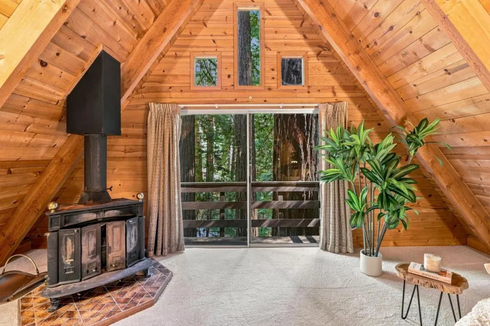 24500 Glenwood Drive Los Gatos, CA 95033