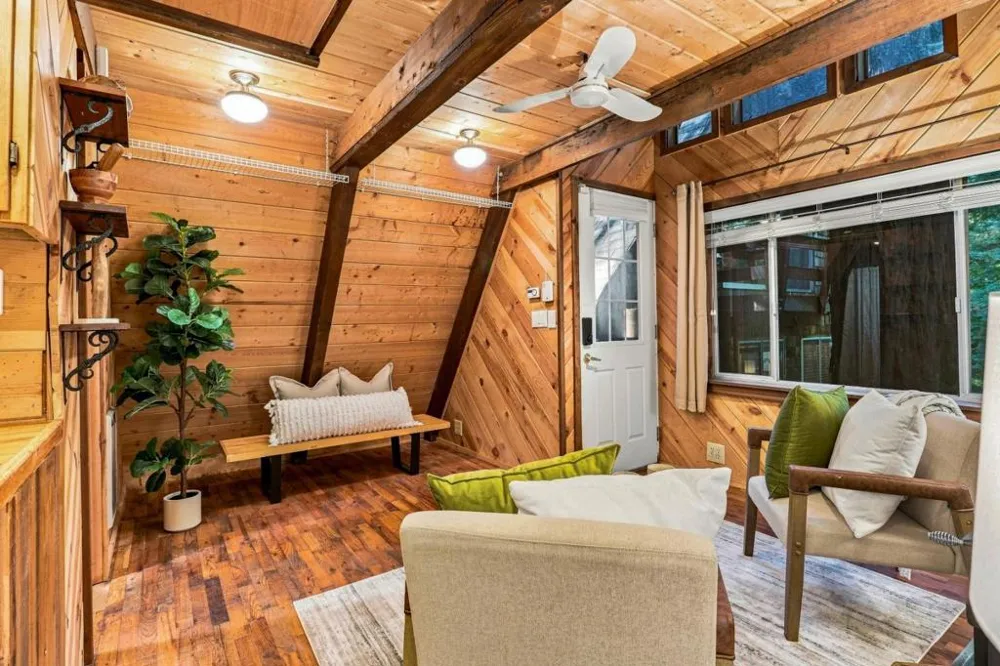 24500 Glenwood Drive Los Gatos, CA 95033