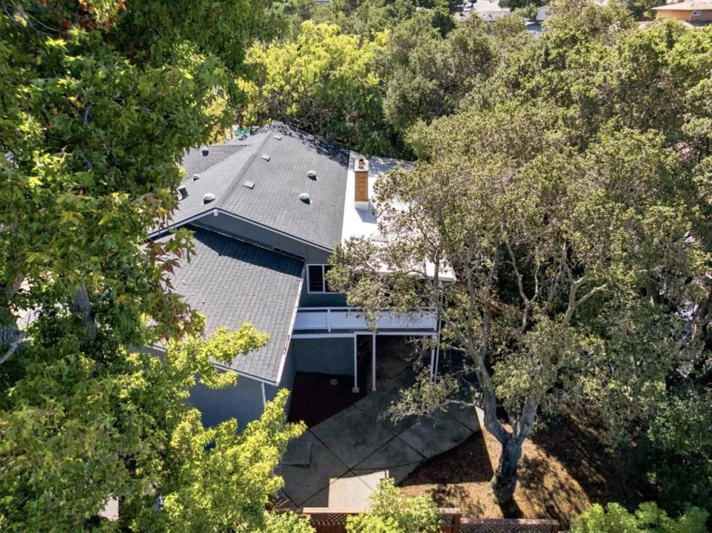 388 Ashford Avenue San Carlos, CA 94070