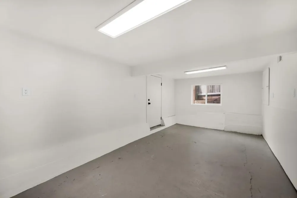 388 Ashford Avenue San Carlos, CA 94070