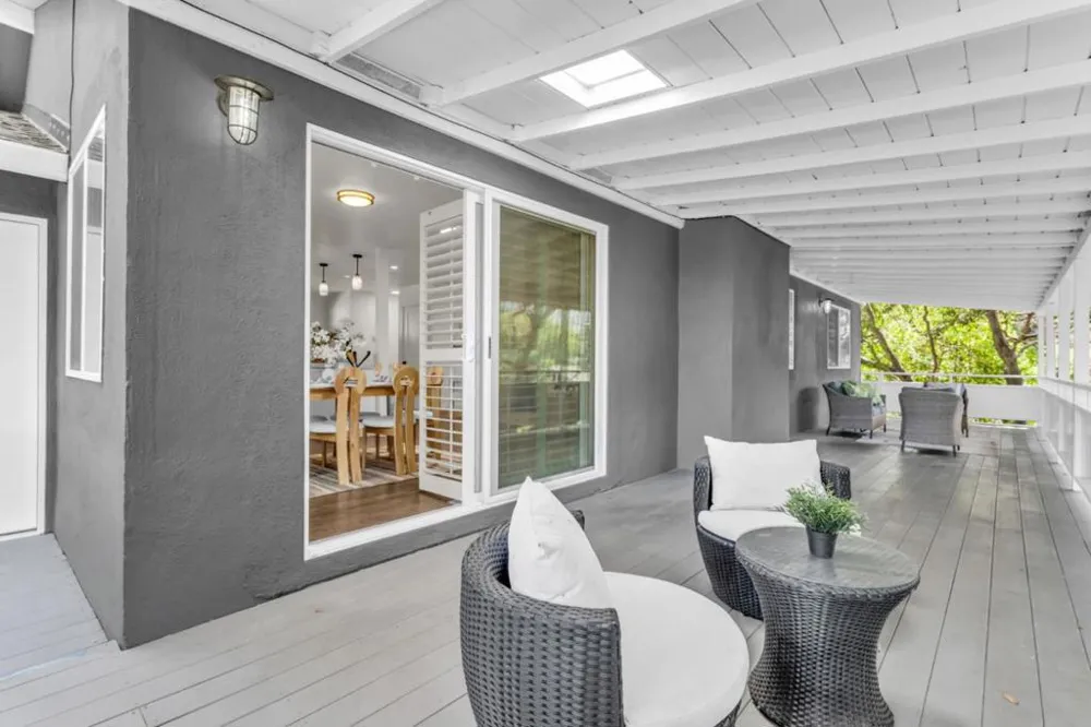 388 Ashford Avenue San Carlos, CA 94070