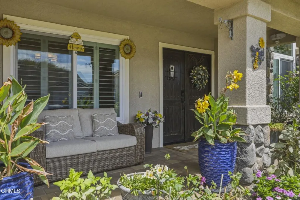 2571 Upper Bay Drive Oxnard, CA 93036