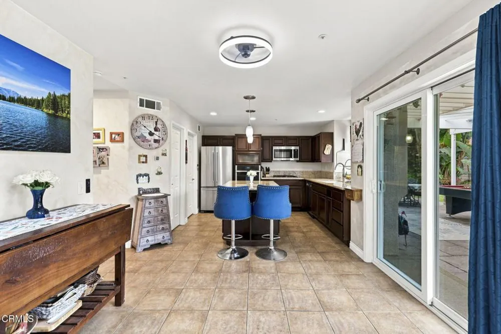 2571 Upper Bay Drive Oxnard, CA 93036