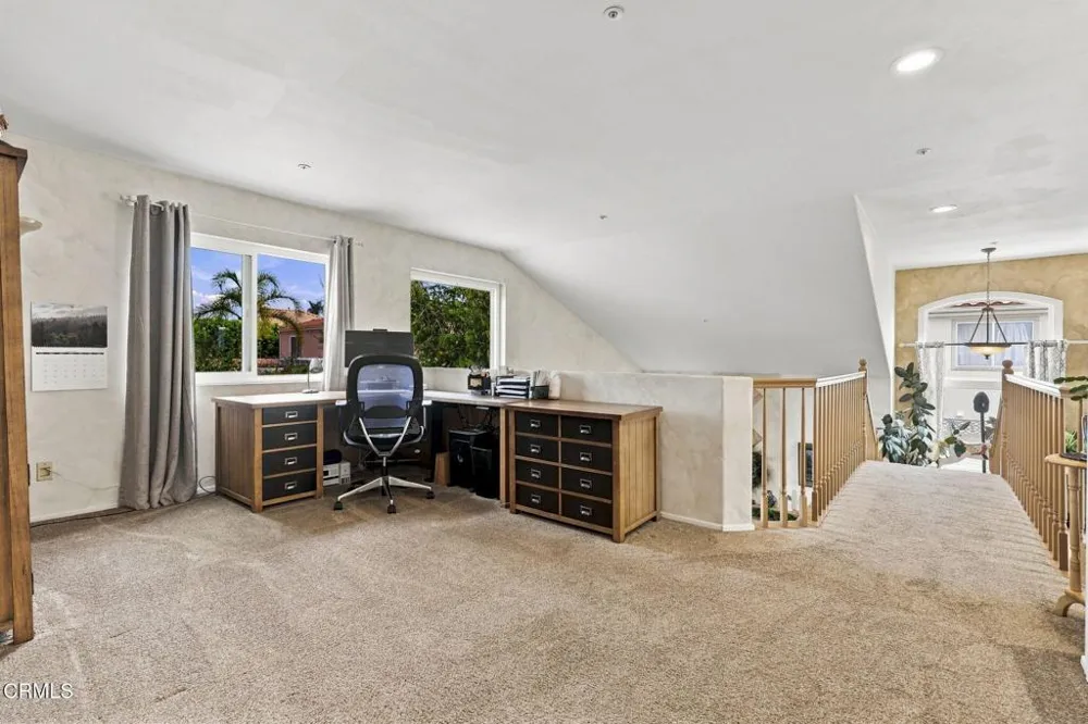 2571 Upper Bay Drive Oxnard, CA 93036