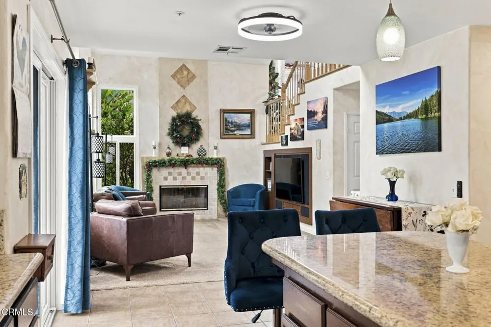 2571 Upper Bay Drive Oxnard, CA 93036