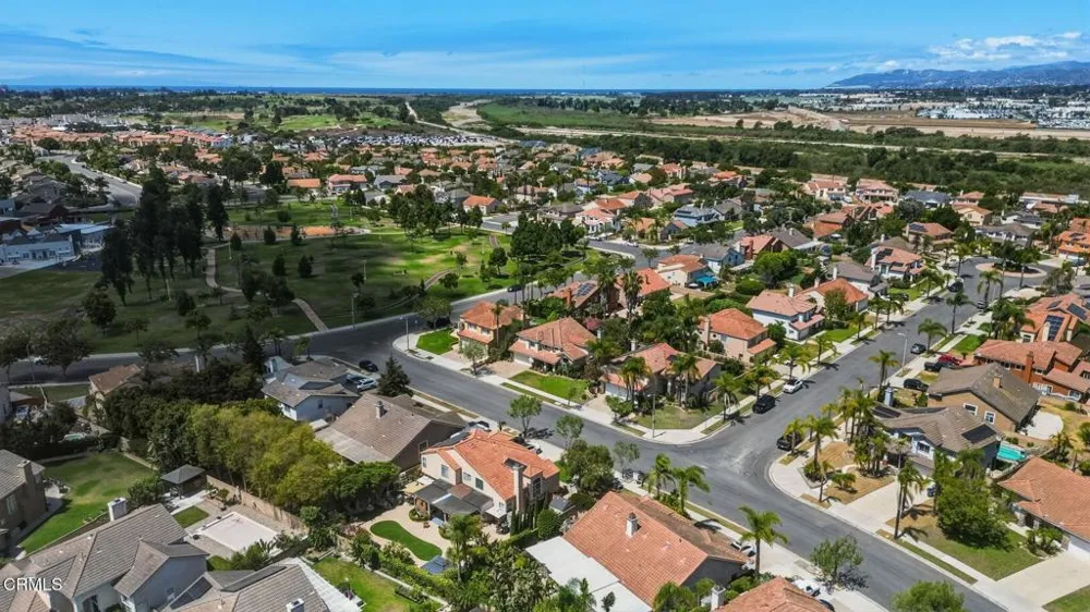 2571 Upper Bay Drive Oxnard, CA 93036