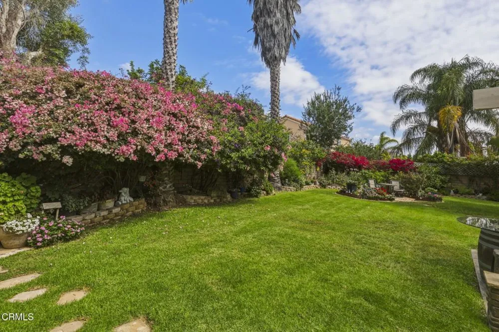 2571 Upper Bay Drive Oxnard, CA 93036