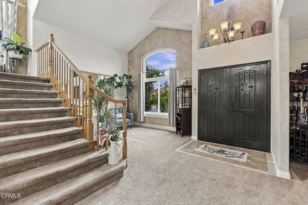 2571 Upper Bay Drive Oxnard, CA 93036