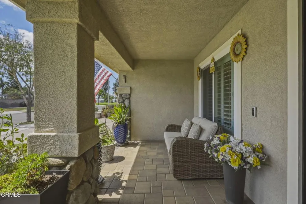 2571 Upper Bay Drive Oxnard, CA 93036
