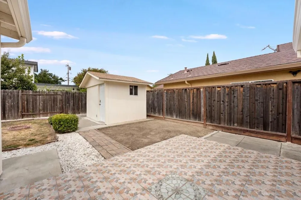 4143 Bullard Street Fremont, CA 94538