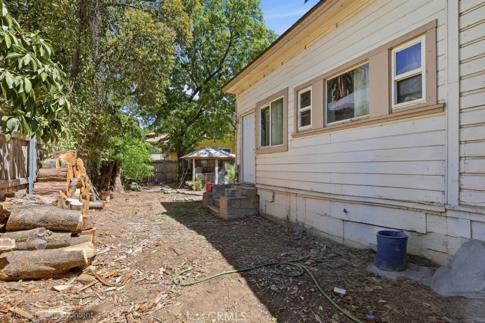 1218 Bird Oroville, CA 95965