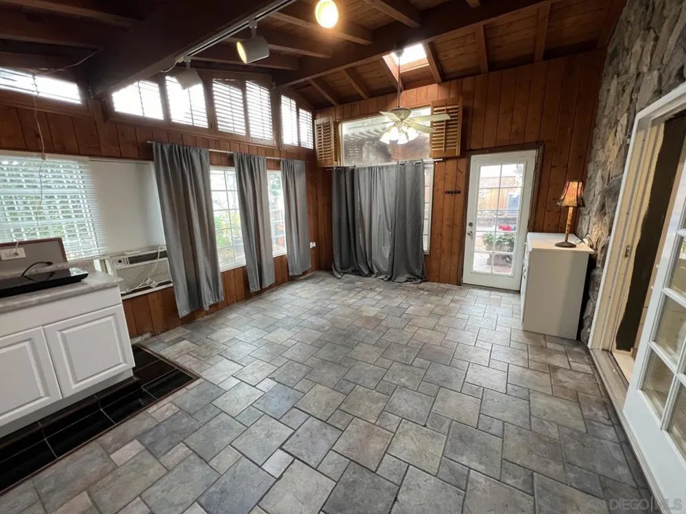 3253 Acacia St Lemon Grove, CA 91945