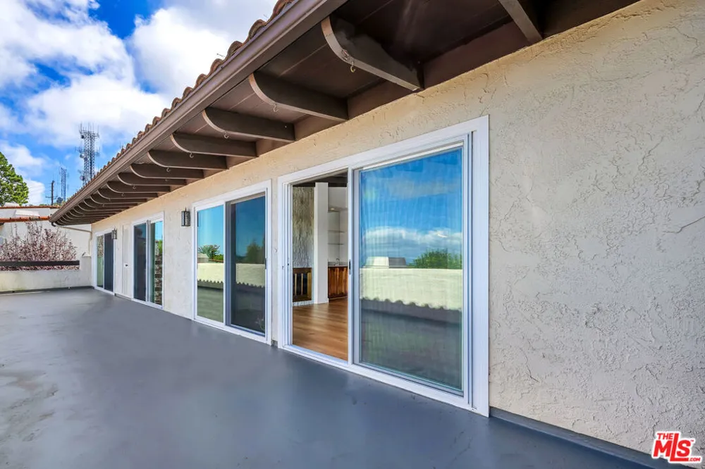 88 Aspen Way Rolling Hills Estates, CA 90274