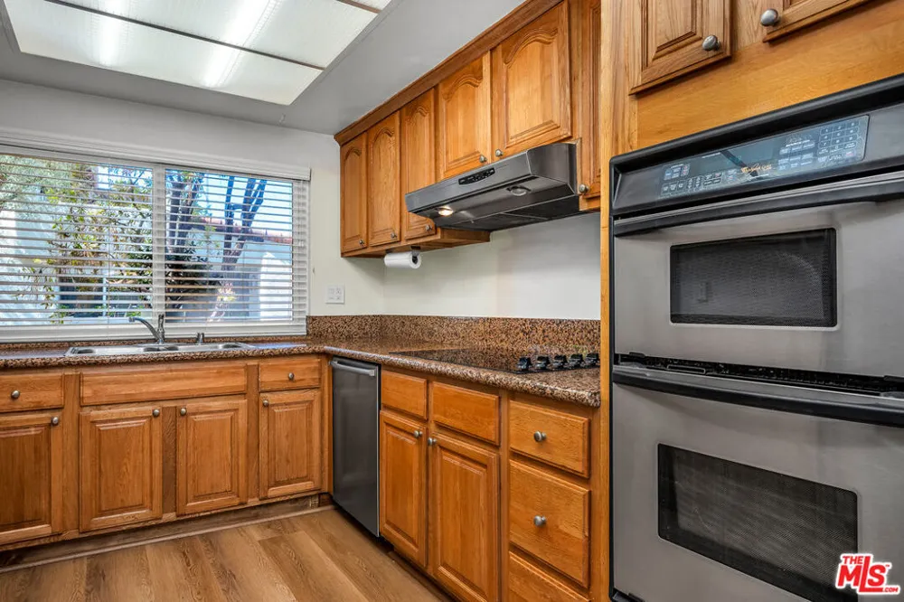 88 Aspen Way Rolling Hills Estates, CA 90274