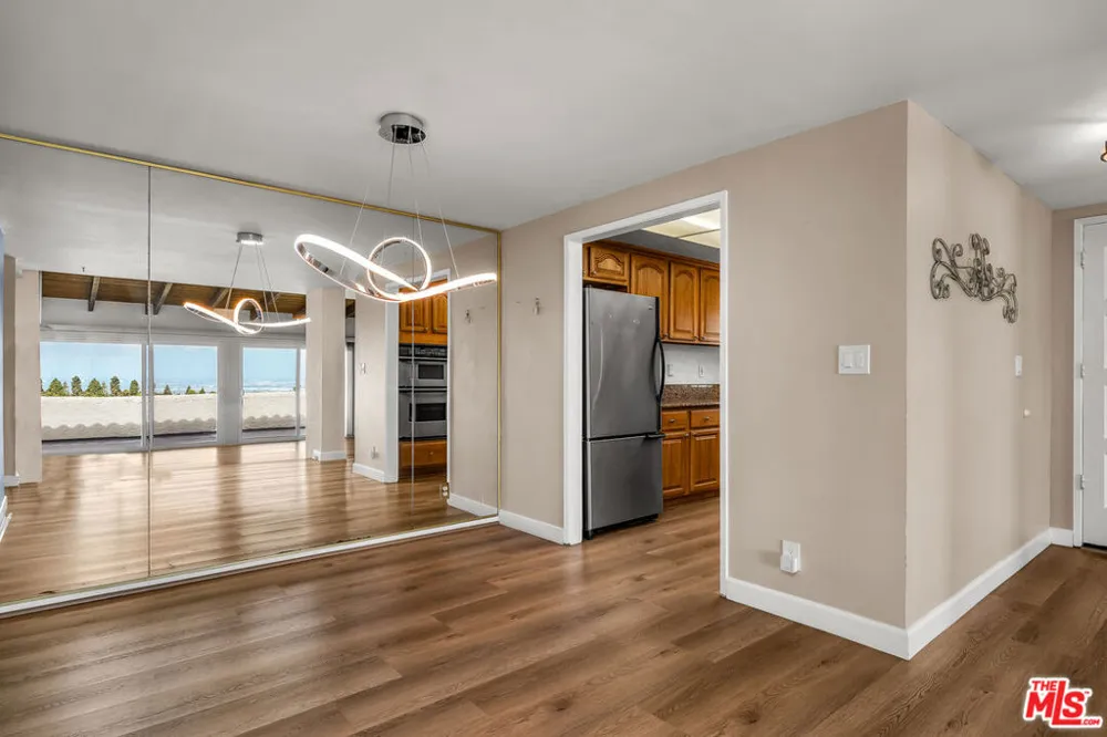 88 Aspen Way Rolling Hills Estates, CA 90274