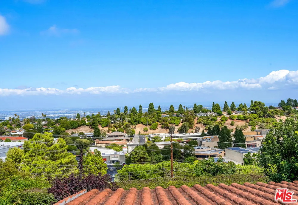 88 Aspen Way Rolling Hills Estates, CA 90274