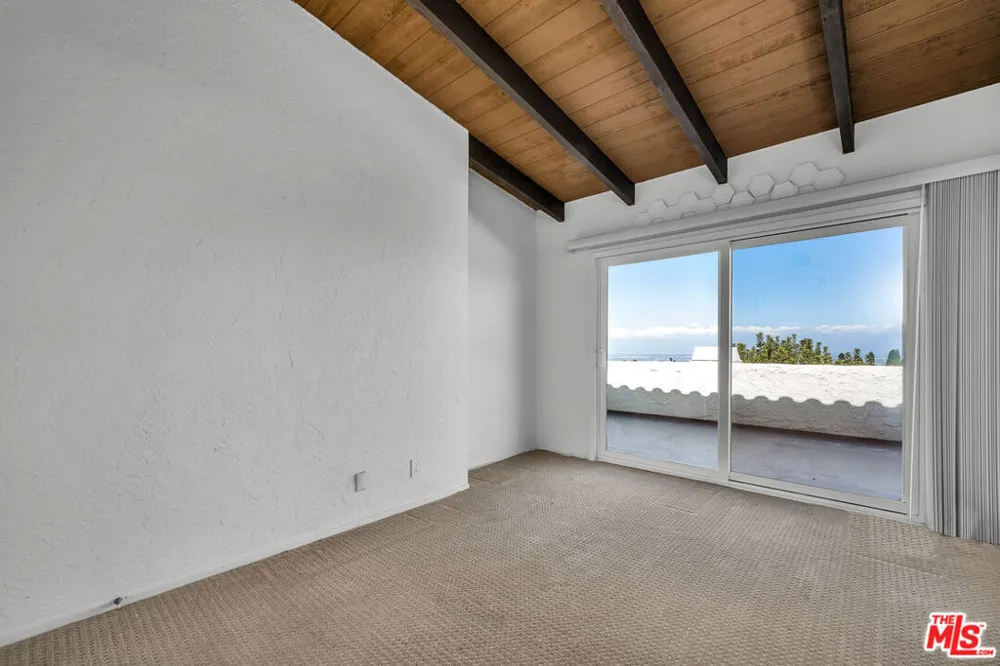 88 Aspen Way Rolling Hills Estates, CA 90274