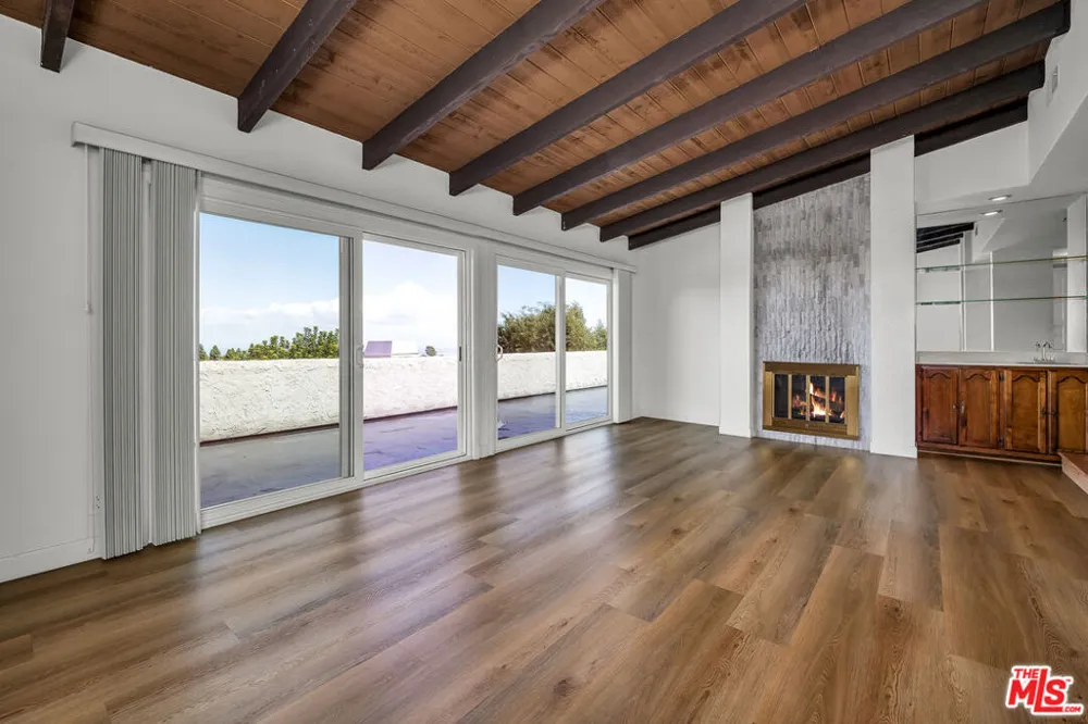 88 Aspen Way Rolling Hills Estates, CA 90274