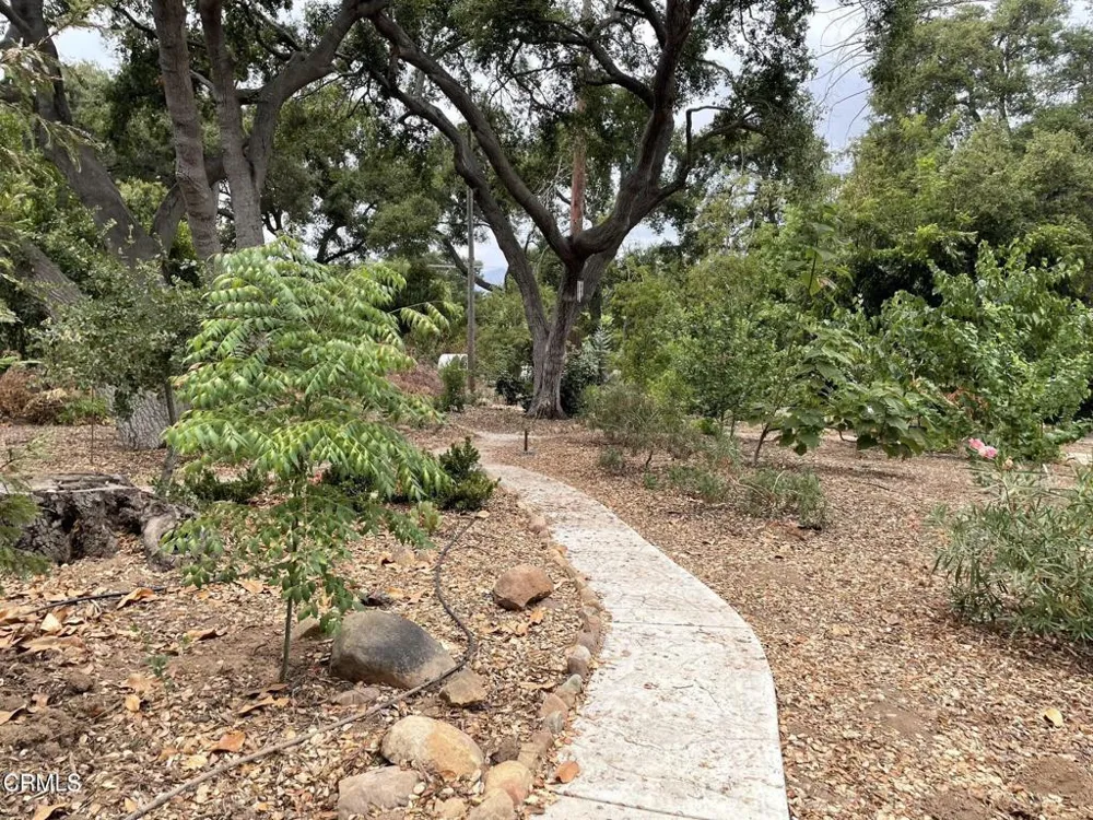 710 S La Luna Avenue Ojai, CA 93023