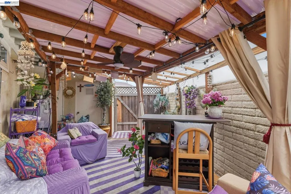 894 Lewelling Blvd #13 San Leandro, CA 94579