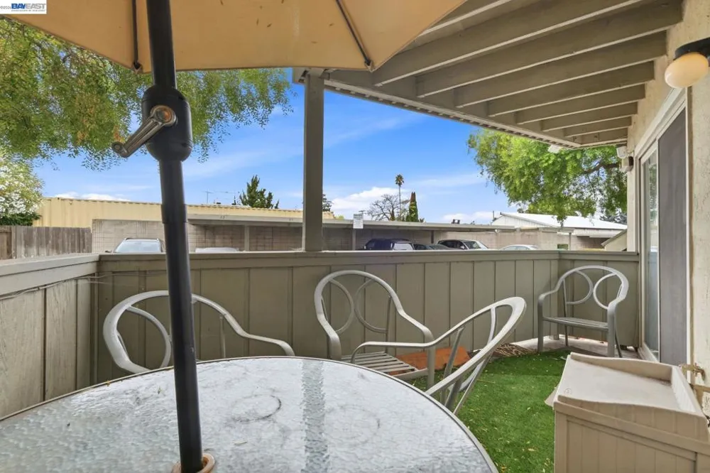 894 Lewelling Blvd #13 San Leandro, CA 94579
