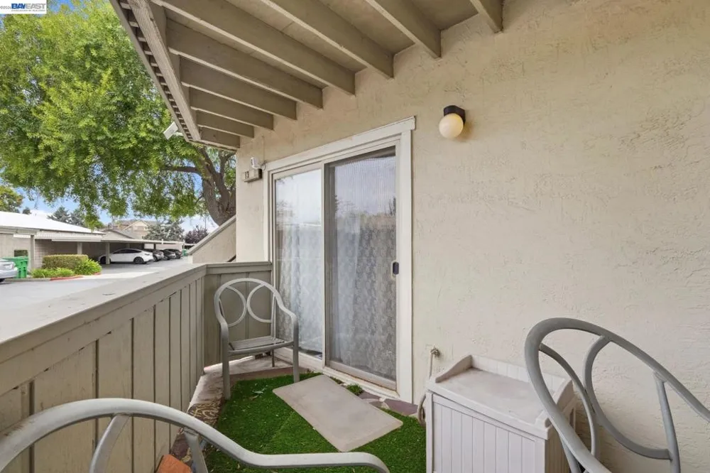 894 Lewelling Blvd #13 San Leandro, CA 94579