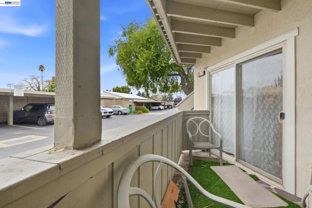 894 Lewelling Blvd #13 San Leandro, CA 94579