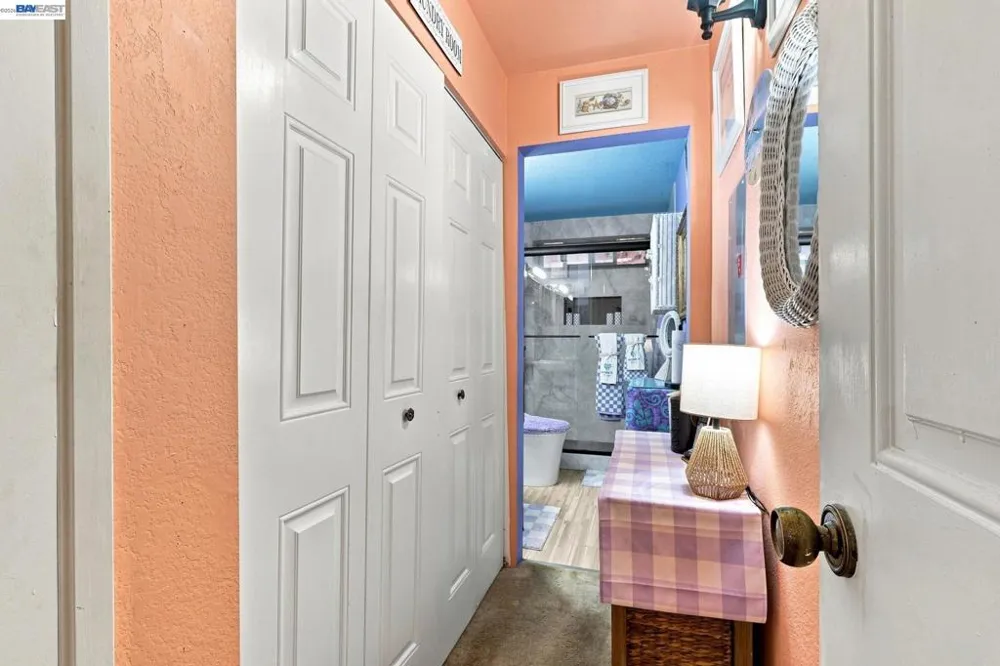 894 Lewelling Blvd #13 San Leandro, CA 94579