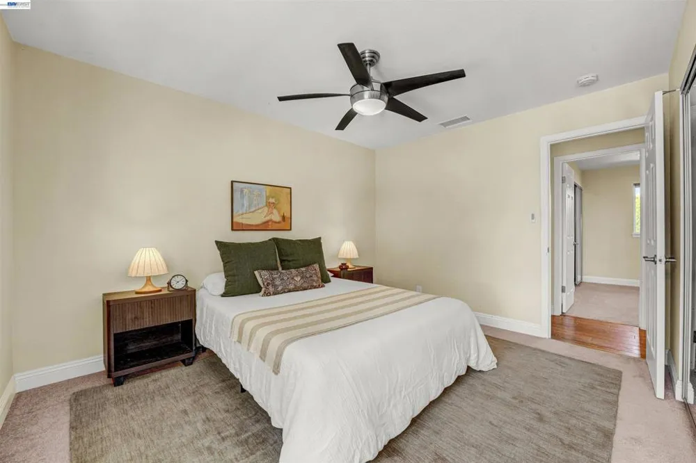 2547 Silvercrest Ct Pinole, CA 94564