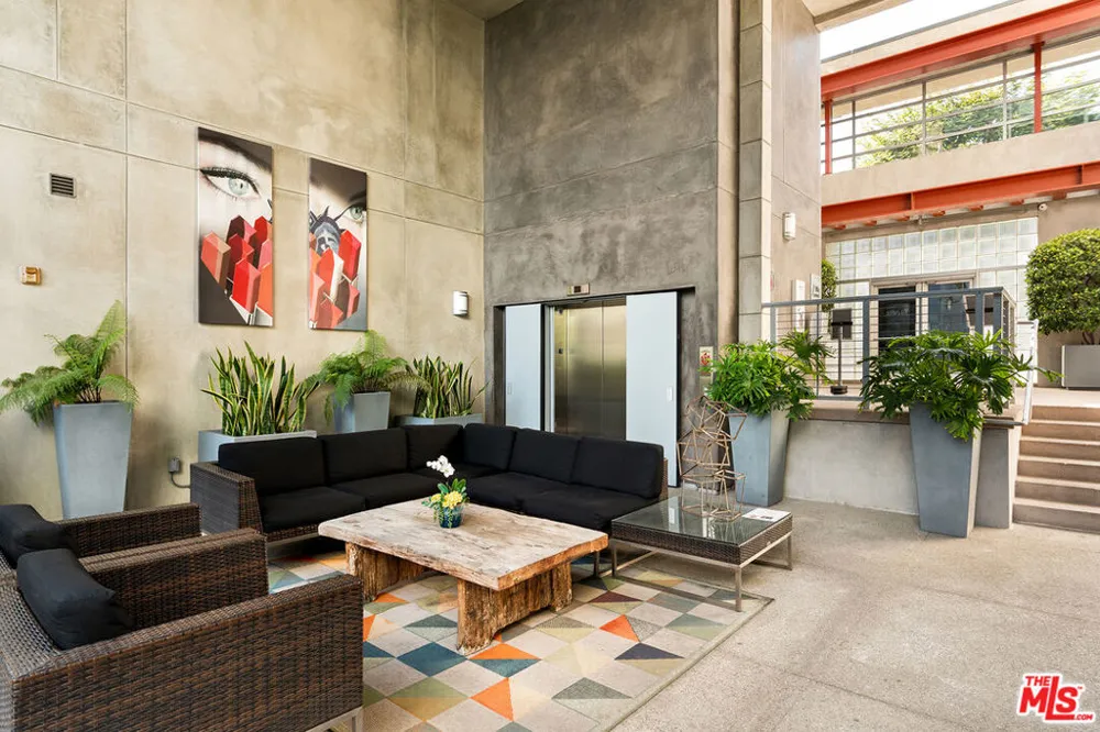 11500 Tennessee Avenue #315 Los Angeles, CA 90064