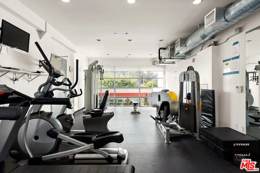 11500 Tennessee Avenue #315 Los Angeles, CA 90064