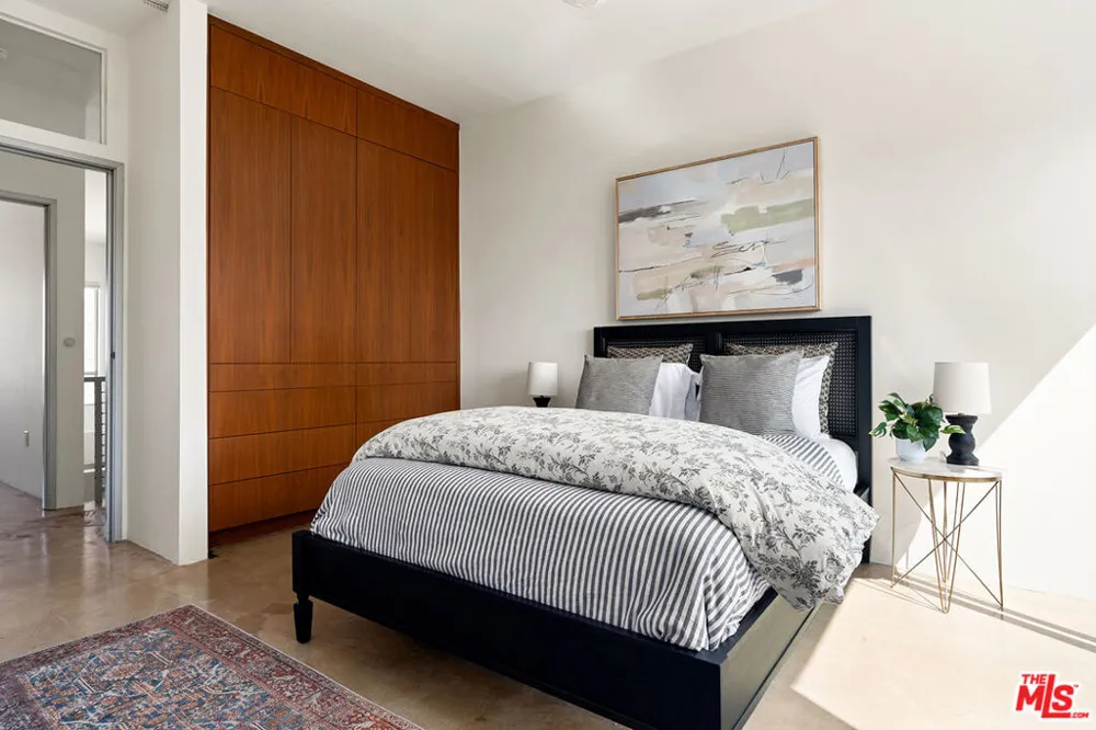 11500 Tennessee Avenue #315 Los Angeles, CA 90064