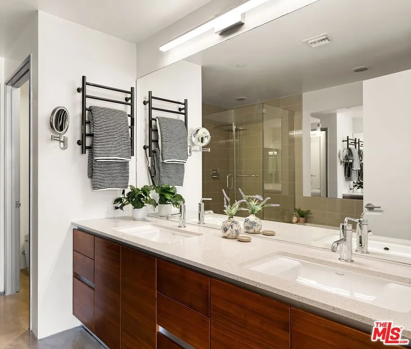 11500 Tennessee Avenue #315 Los Angeles, CA 90064