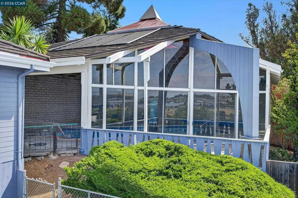 425 Hichborn St Vallejo, CA 94590