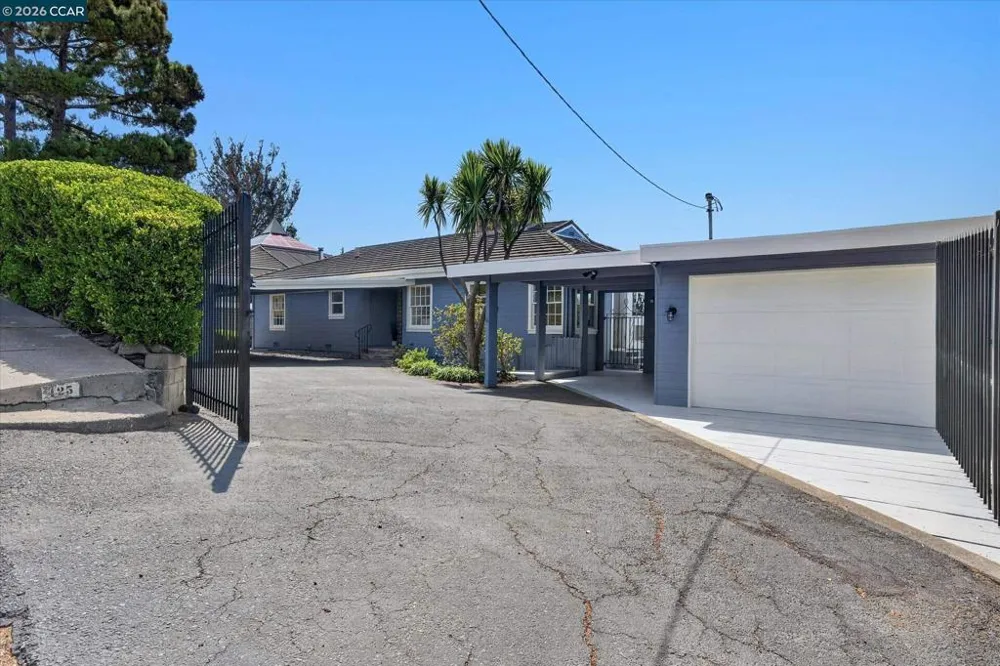 425 Hichborn St Vallejo, CA 94590