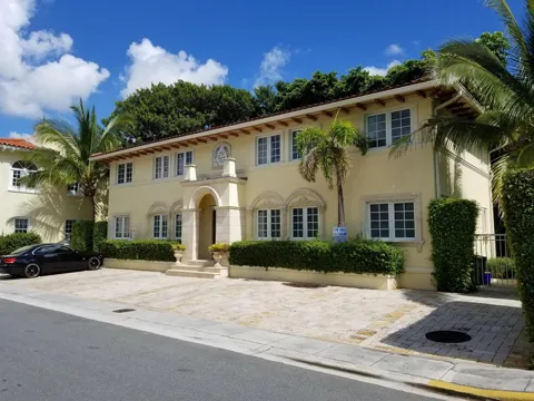 251 Oleander Avenue #1