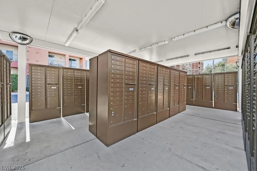 59 E Agate Avenue #206 Las Vegas, NV 89123