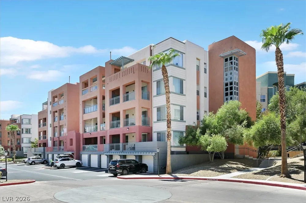 59 E Agate Avenue #206 Las Vegas, NV 89123