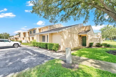 5395 EMERALD ISLE DRIVE #1011