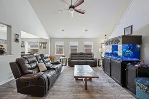 233 San Matteo Street Georgetown, TX 78628